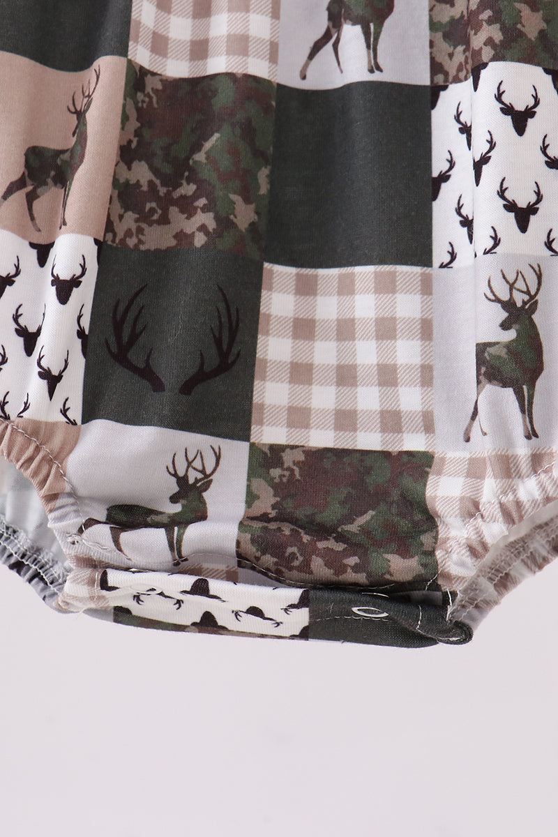 Green hunting deer embroidery checkered ruffle bubble