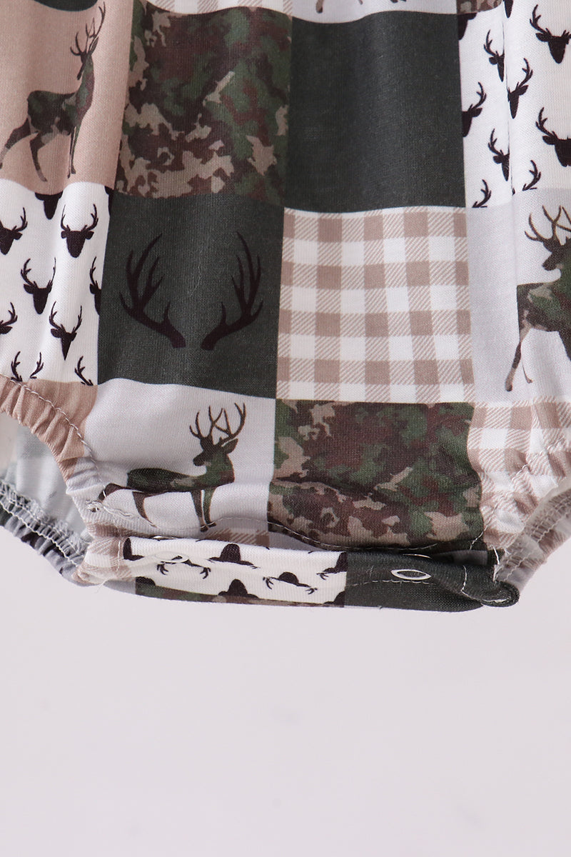 Green hunting deer embroidery checkered ruffle bubble